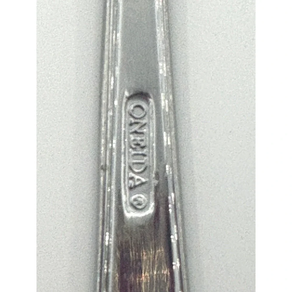 Oneida Stainless Heirloom Flatware Michelangelo Dinner Fork Single Replacement